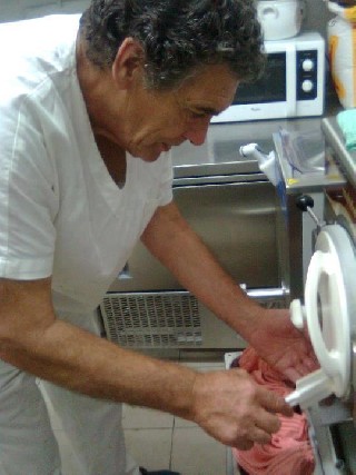 Foto 1 - Mestre gelatiere italiano