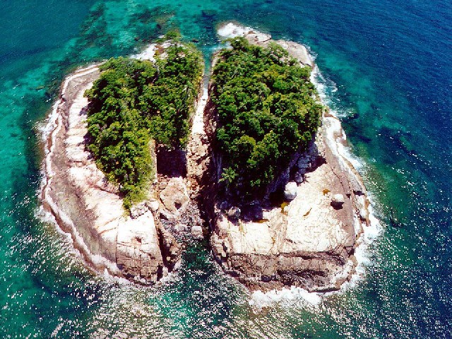 Foto 1 - Adquira  sua ilha particular:
